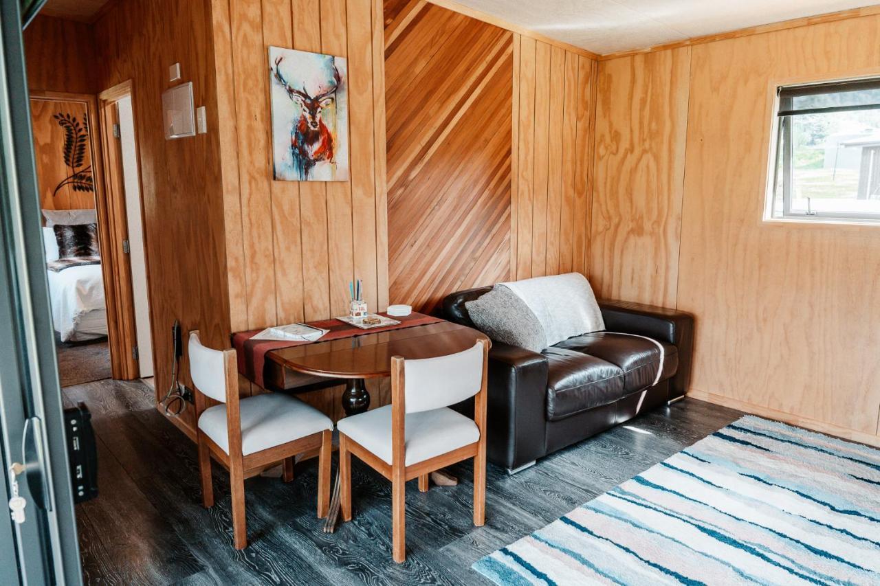 Unwind In Paradise Valley Trout At Your Door Rotorua Exterior photo